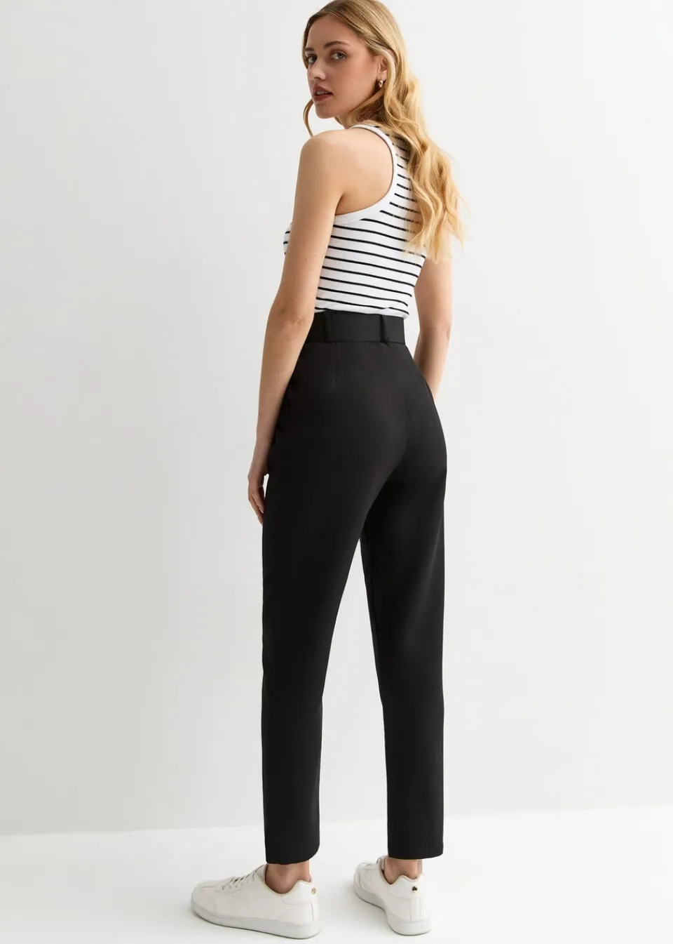 Trousers>Gini London Black Belt Detail Tapered Trousers