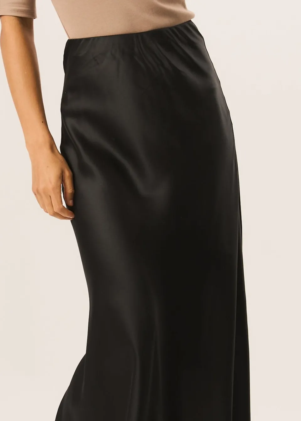 Skirts>Gini London Black Bias Maxi Skirt