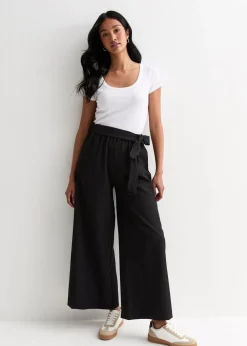 Trousers><noscript><img width=
