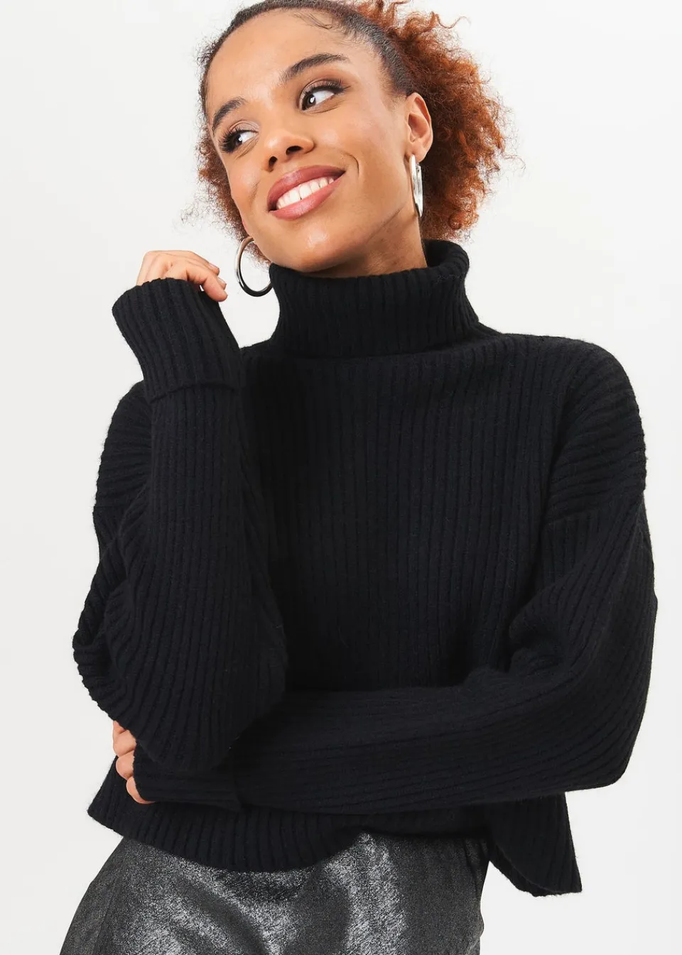 Tops>Gini London Black High Neck Chunky Knit Crop Jumper