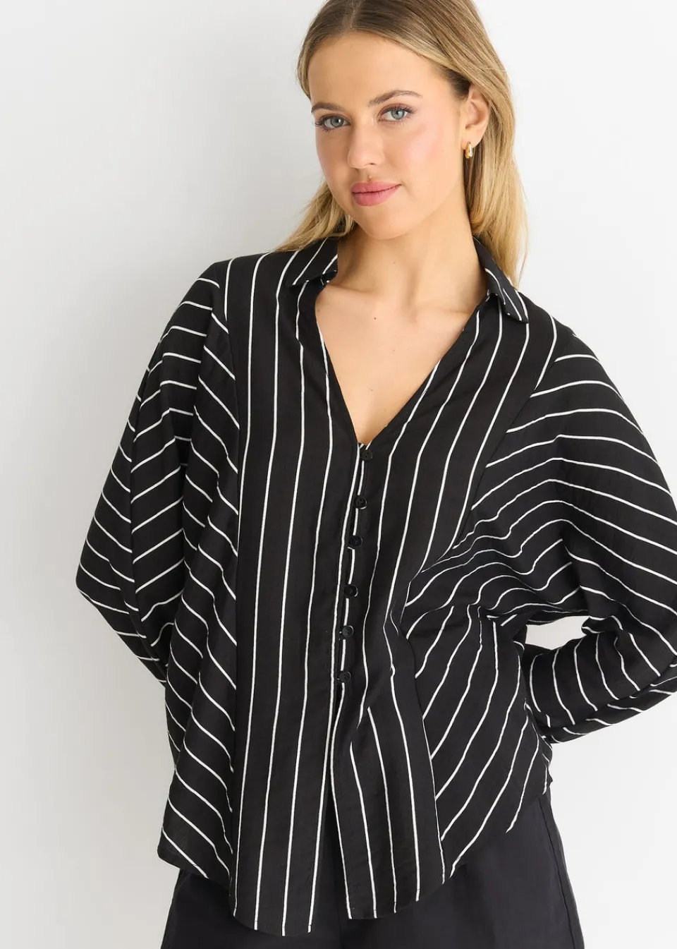 Tops>Gini London Black Long Sleeve Batwing Stripe Shirt