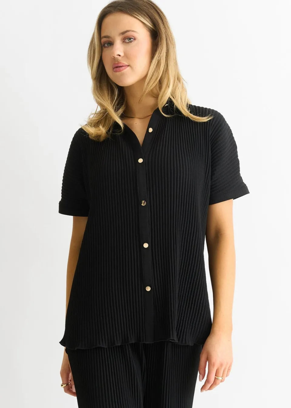 Tops>Gini London Black Plisse Short Sleeve Oversized Shirt