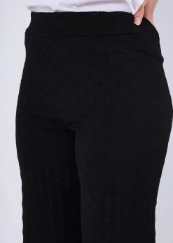 Trousers><noscript><img width=