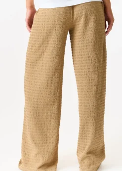 Trousers><noscript><img width=