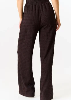 Trousers><noscript><img width=