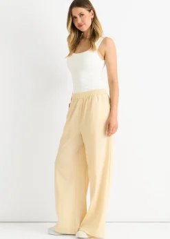Trousers><noscript><img width=