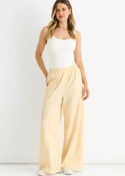 Trousers><noscript><img width=