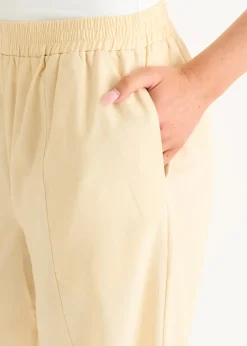 Trousers><noscript><img width=