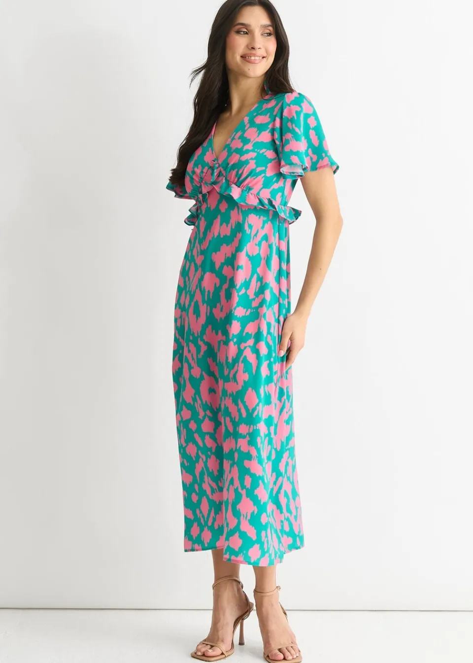 Dresses>Gini London Green Animal Print V Neck Ruffle Midi Dress