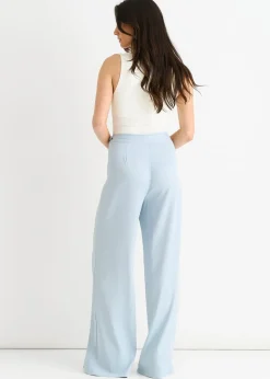 Trousers><noscript><img width=