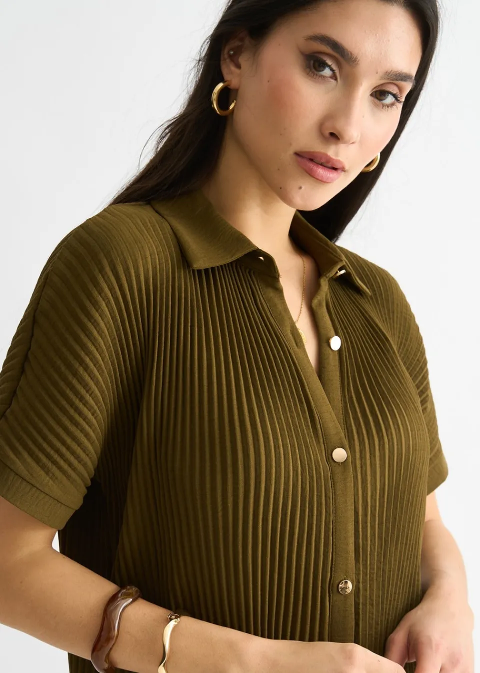 Tops>Gini London Olive Plisse Short Sleeve Oversized Shirt