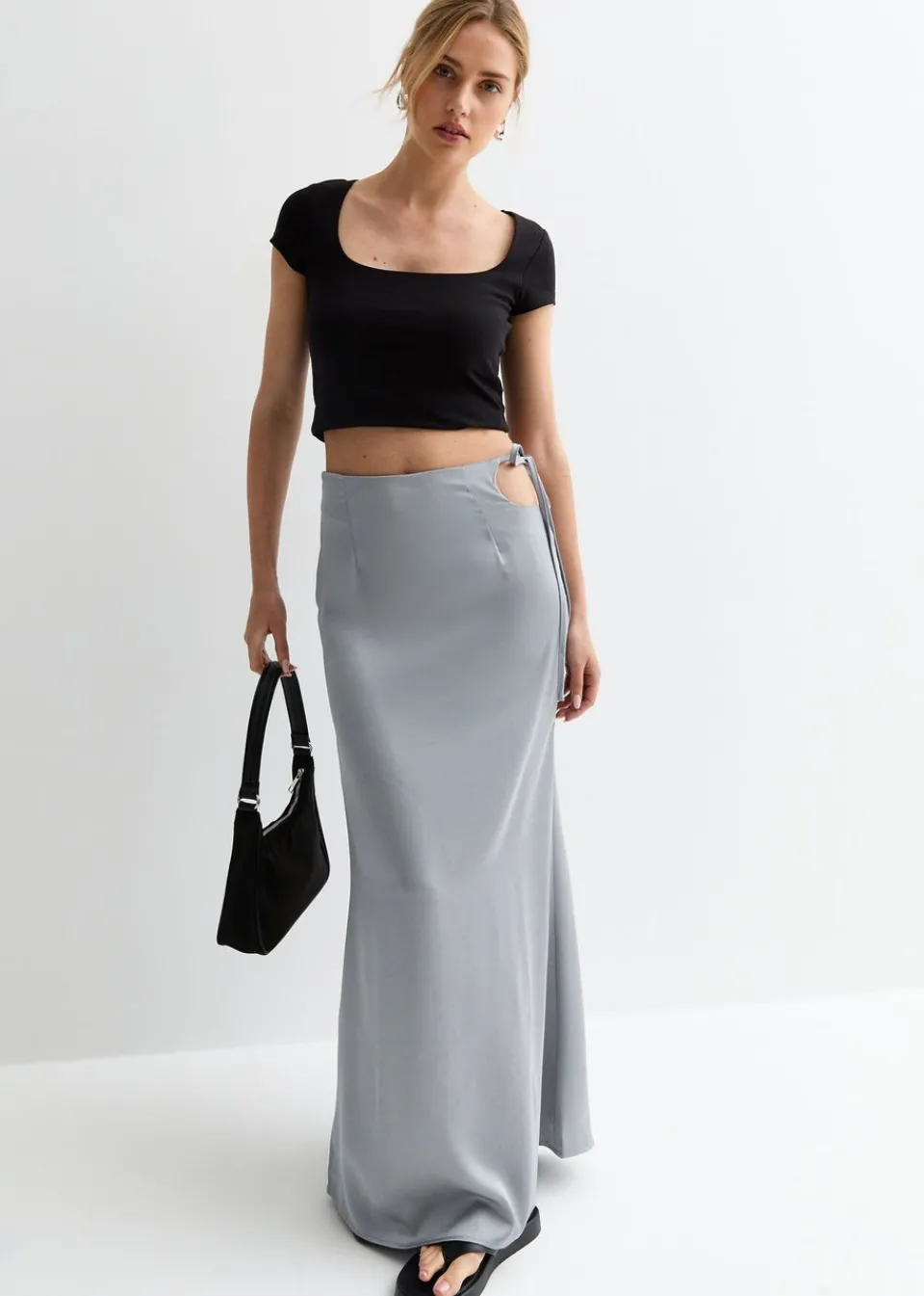 Skirts>Gini London Silver Satin Maxi Skirt