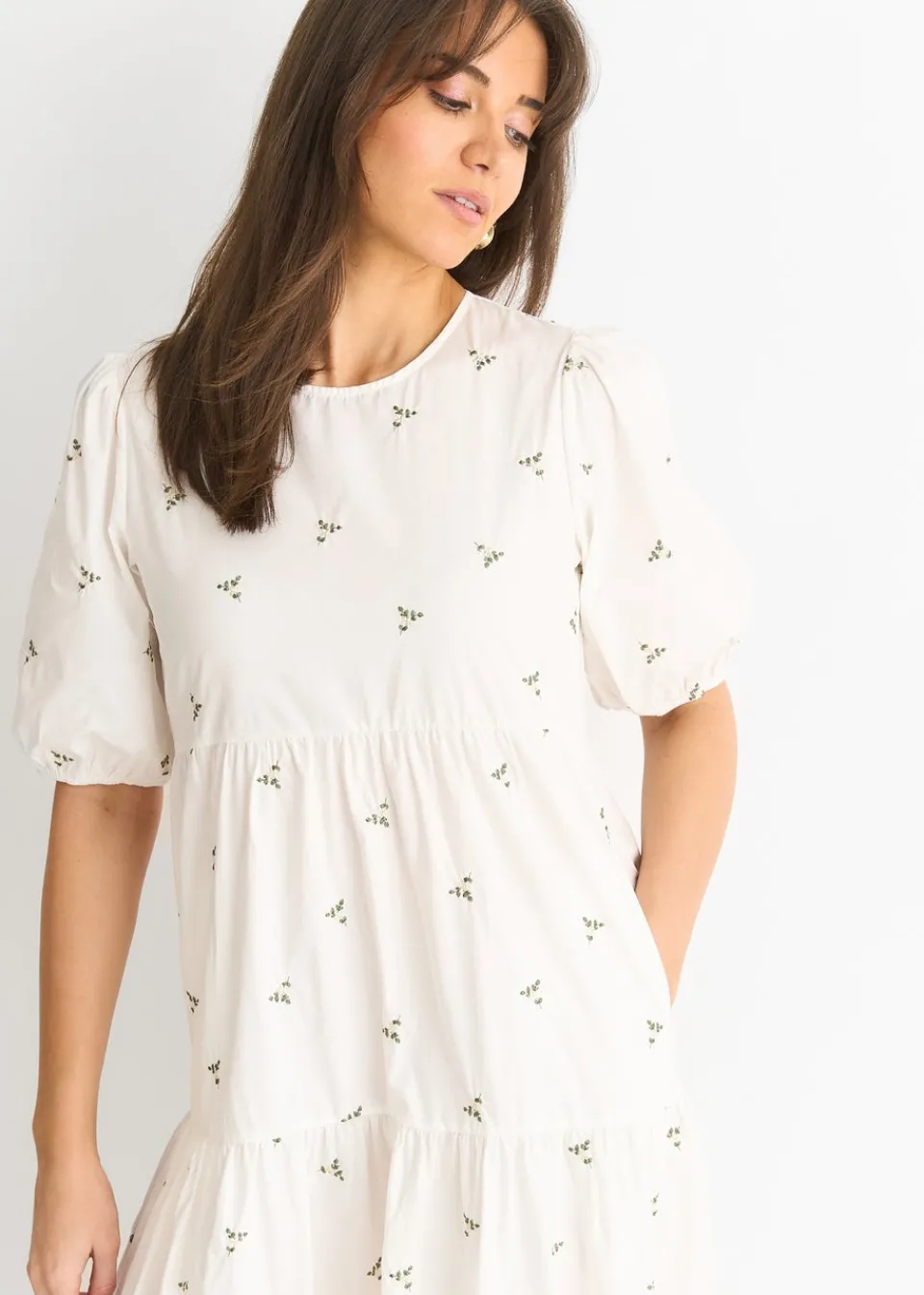 Dresses>Gini London White Broderie Cotton Smock Midi Dress