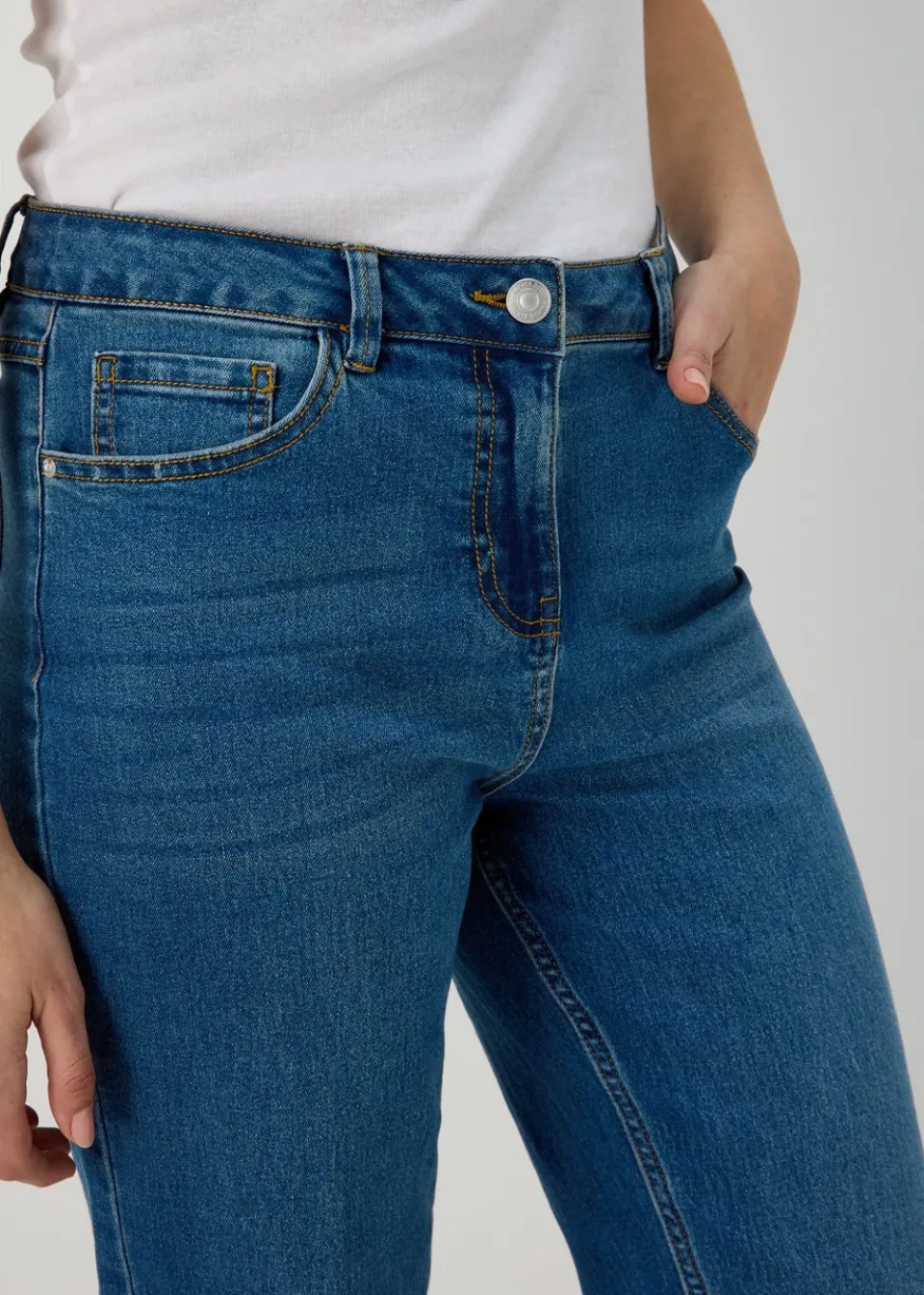 Jeans & Jeggings>Papaya Denim Grace Mid Wash Straight Leg Jeans Midwash