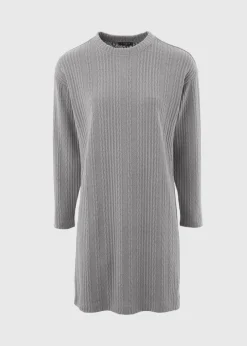 Knitwear><noscript><img width=