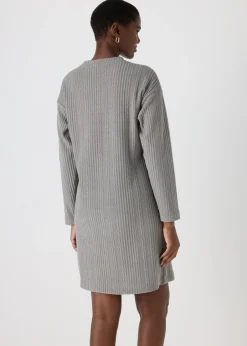 Knitwear><noscript><img width=
