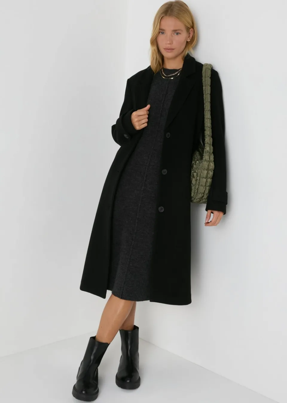Dresses>Papaya Grey Front Seam Knitted Midi Dress