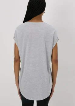 Tops><noscript><img width=