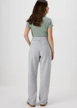 Trousers><noscript><img width=