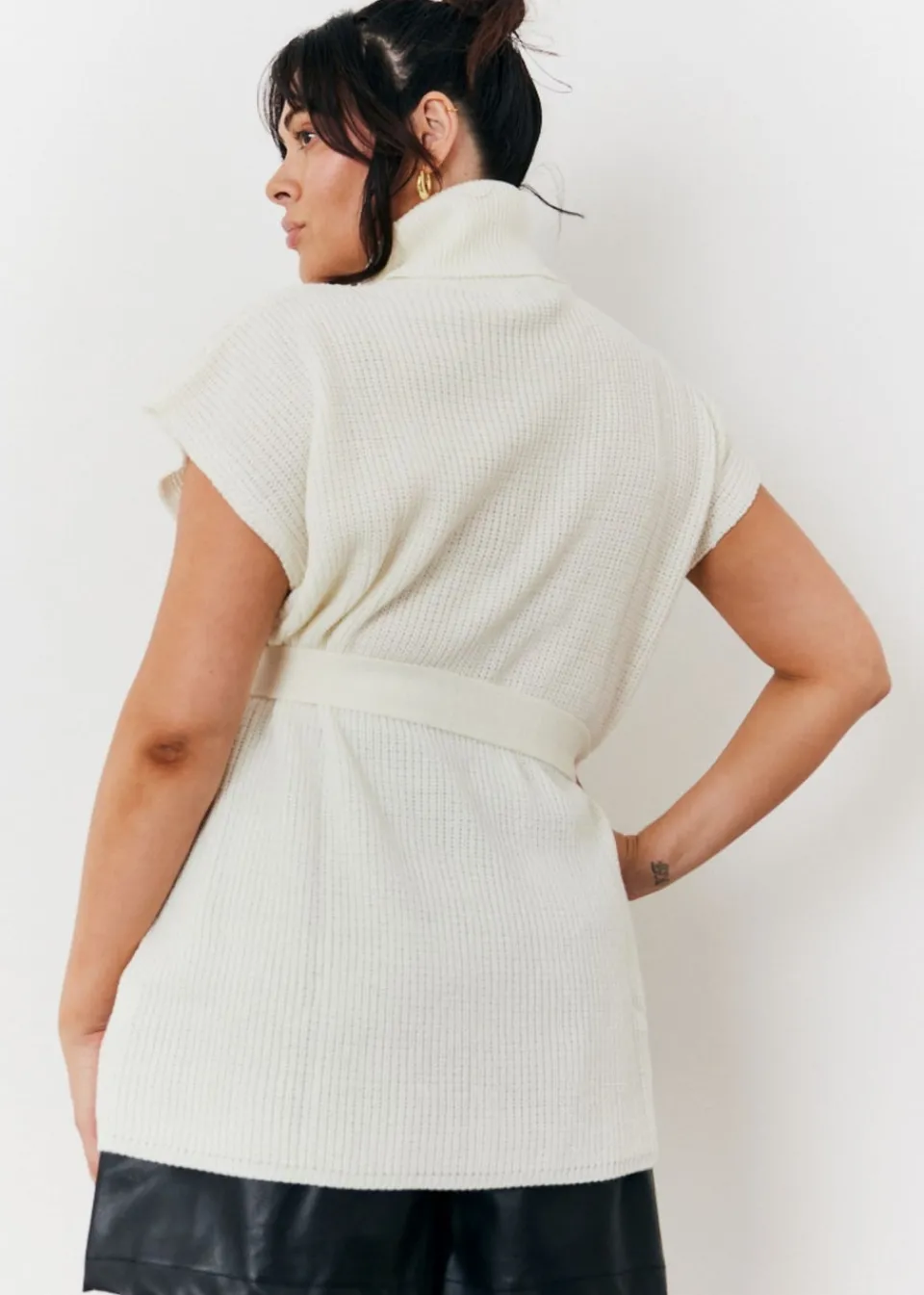 Tops>In The Style Cream Belted Knit Jumper