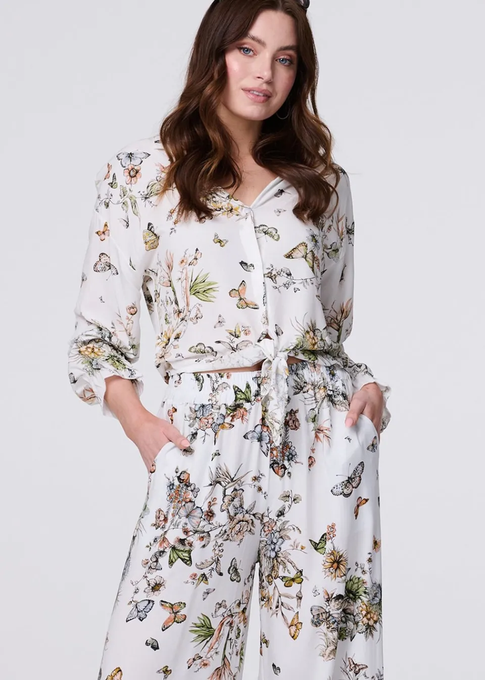 Tops>Izabel London Beige Butterfly Print Long Sleeve Shirt