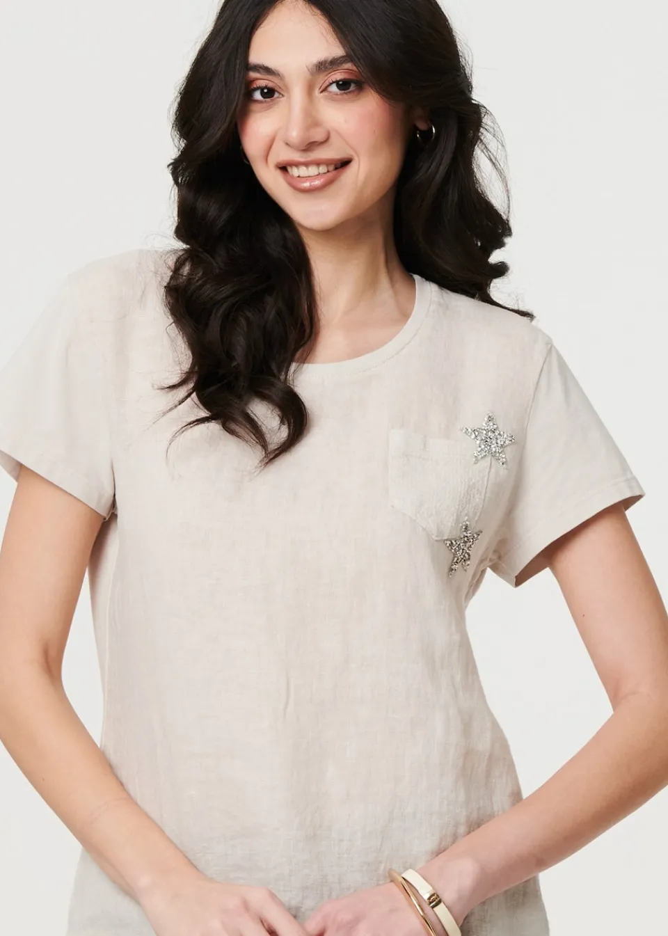 T-Shirts>Izabel London Beige Metallic Star Detail Relaxed T Shirt