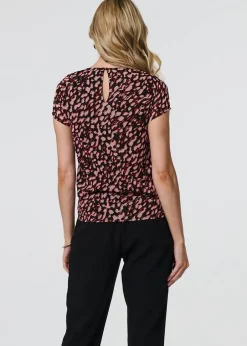 Tops><noscript><img width=
