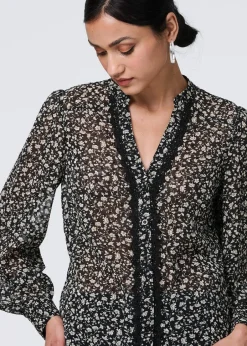 Tops><noscript><img width=