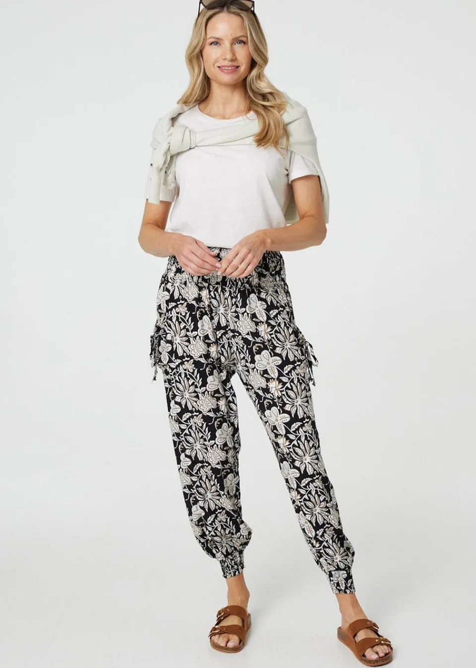 Trousers>Izabel London Black Floral Print Relaxed Harem Pants