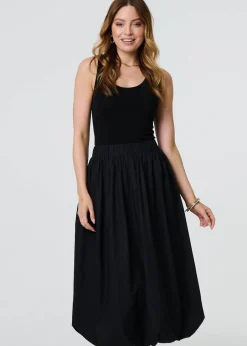Skirts><noscript><img width=