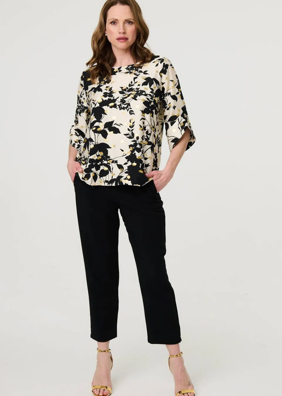 Tops>Izabel London Black Metallic Trim Leaf Print Blouse