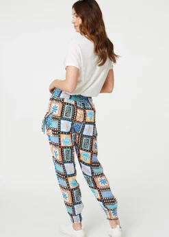 Trousers><noscript><img width=
