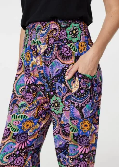Trousers><noscript><img width=