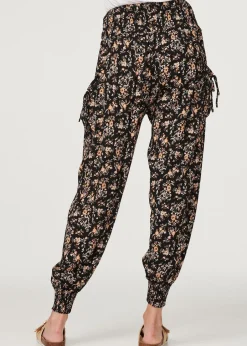 Trousers><noscript><img width=