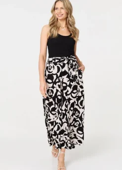 Trousers><noscript><img width=