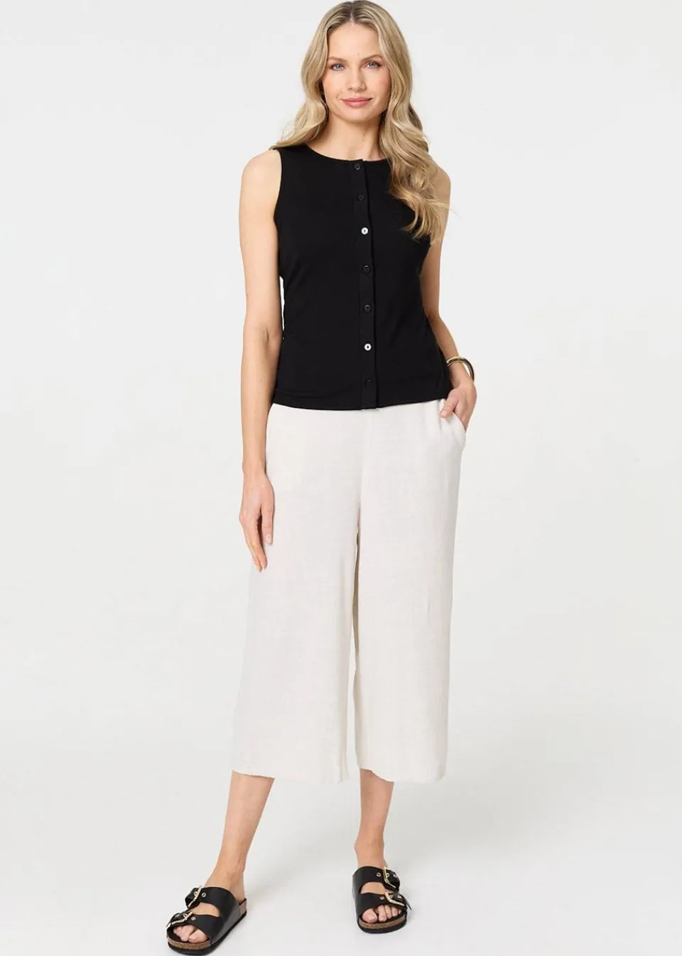 Tops>Izabel London Black Sleeveless Button Front Slim Vest Top