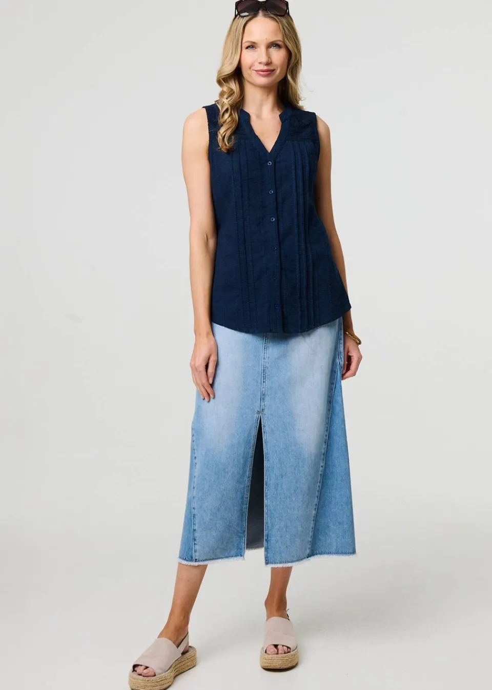 Tops>Izabel London Blue Lace Trim Sleeveless V Neck Blouse