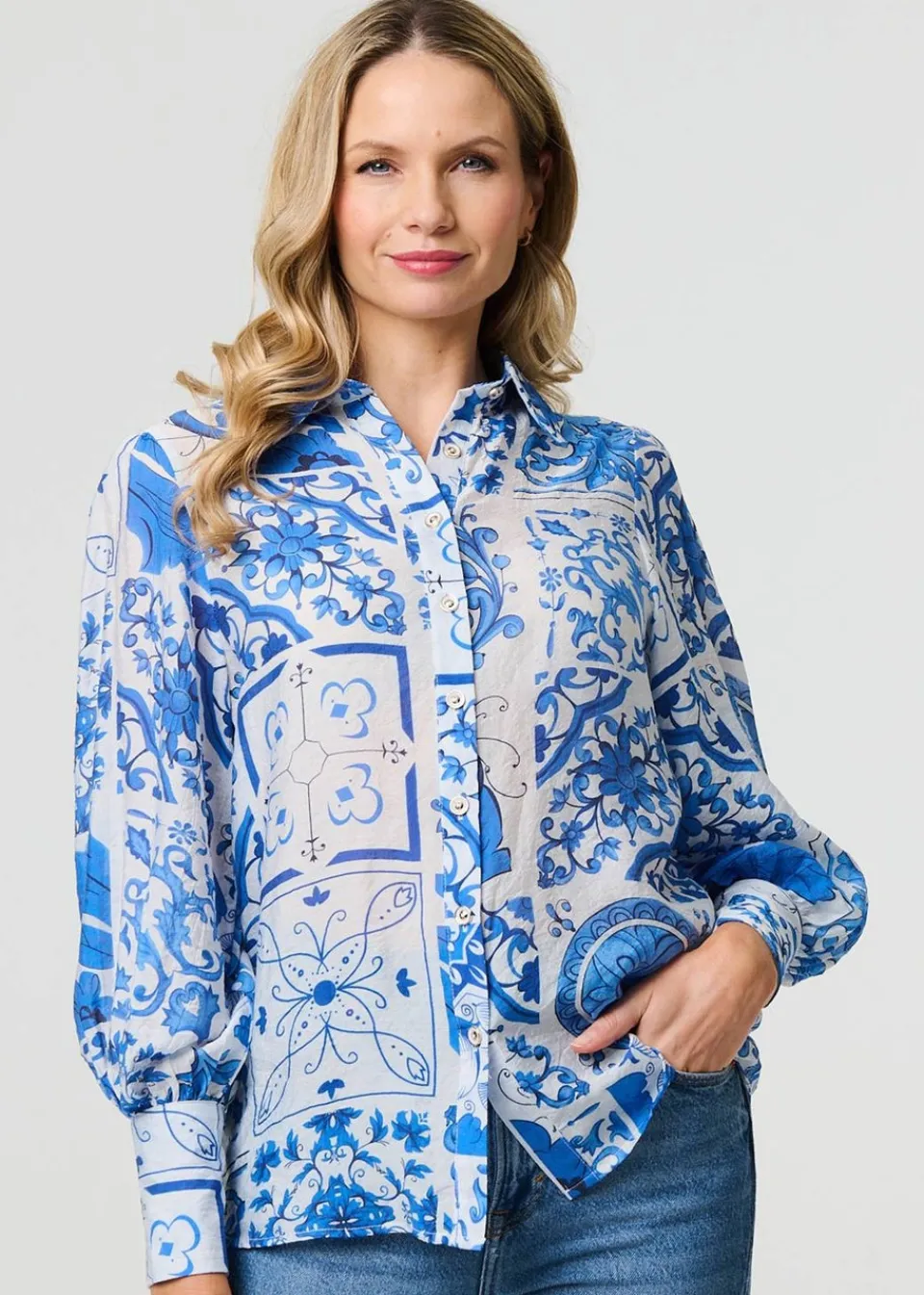 Tops>Izabel London Blue Mosaic Print Puff Sleeve Shirt