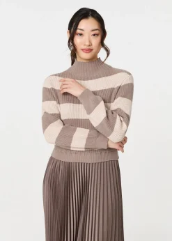 Knitwear><noscript><img width=