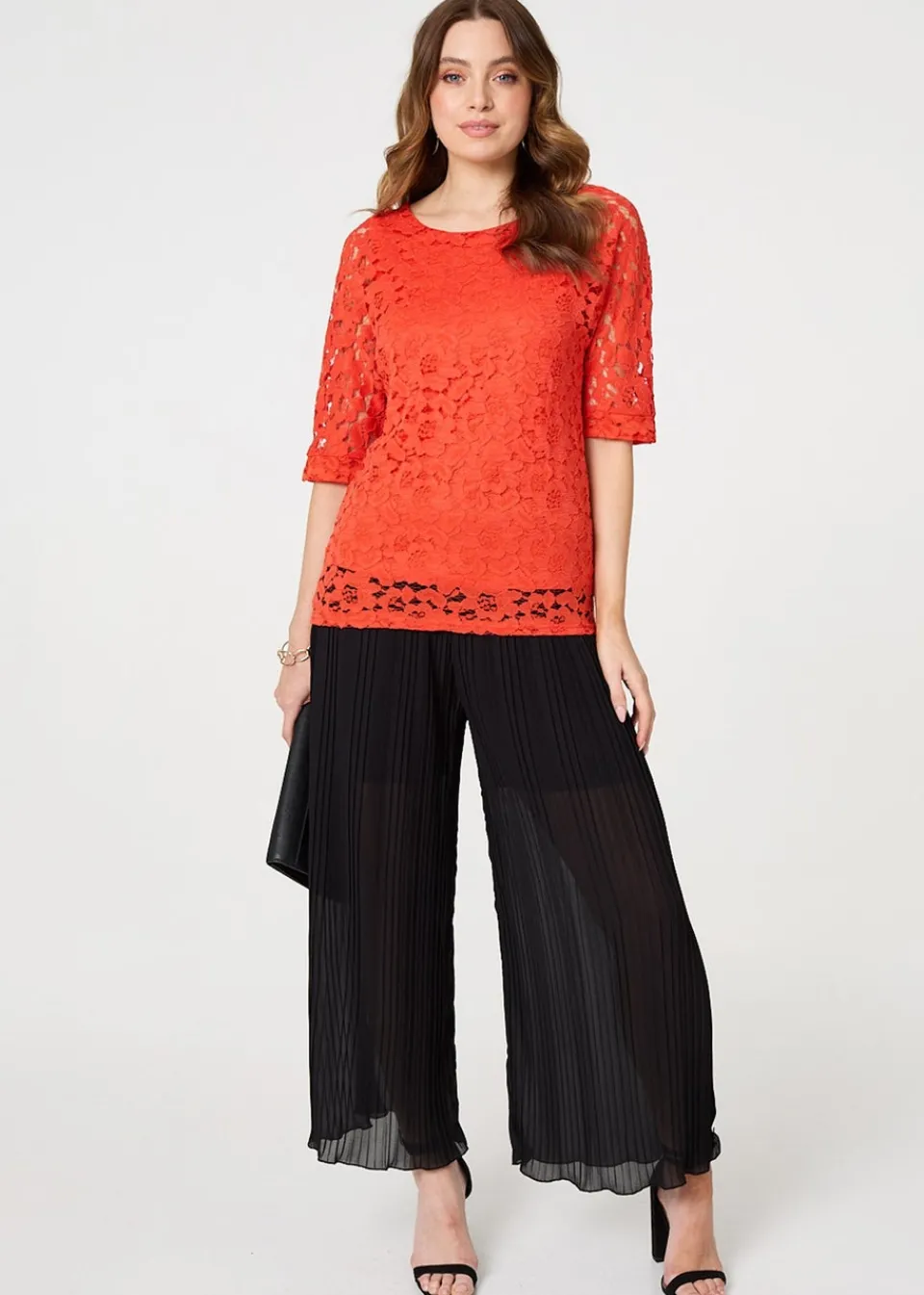 Tops>Izabel London Coral Floral Lace 3/4 Sleeve Relaxed Blouse