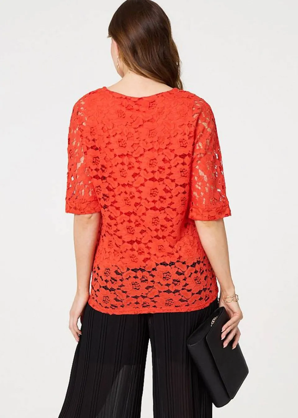 Tops>Izabel London Coral Floral Lace 3/4 Sleeve Relaxed Blouse