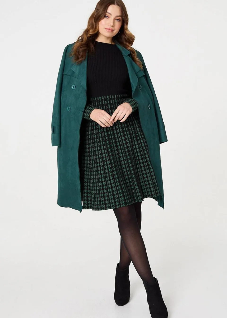 Coats & Jackets>Izabel London Green Faux Suede Button Front Trench Coat