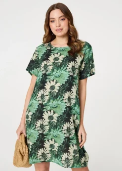 Dresses>Izabel London Green Floral Short Sleeve Knee Length Shift Dress