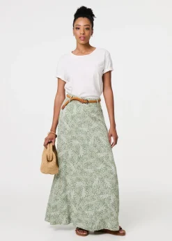 Skirts><noscript><img width=