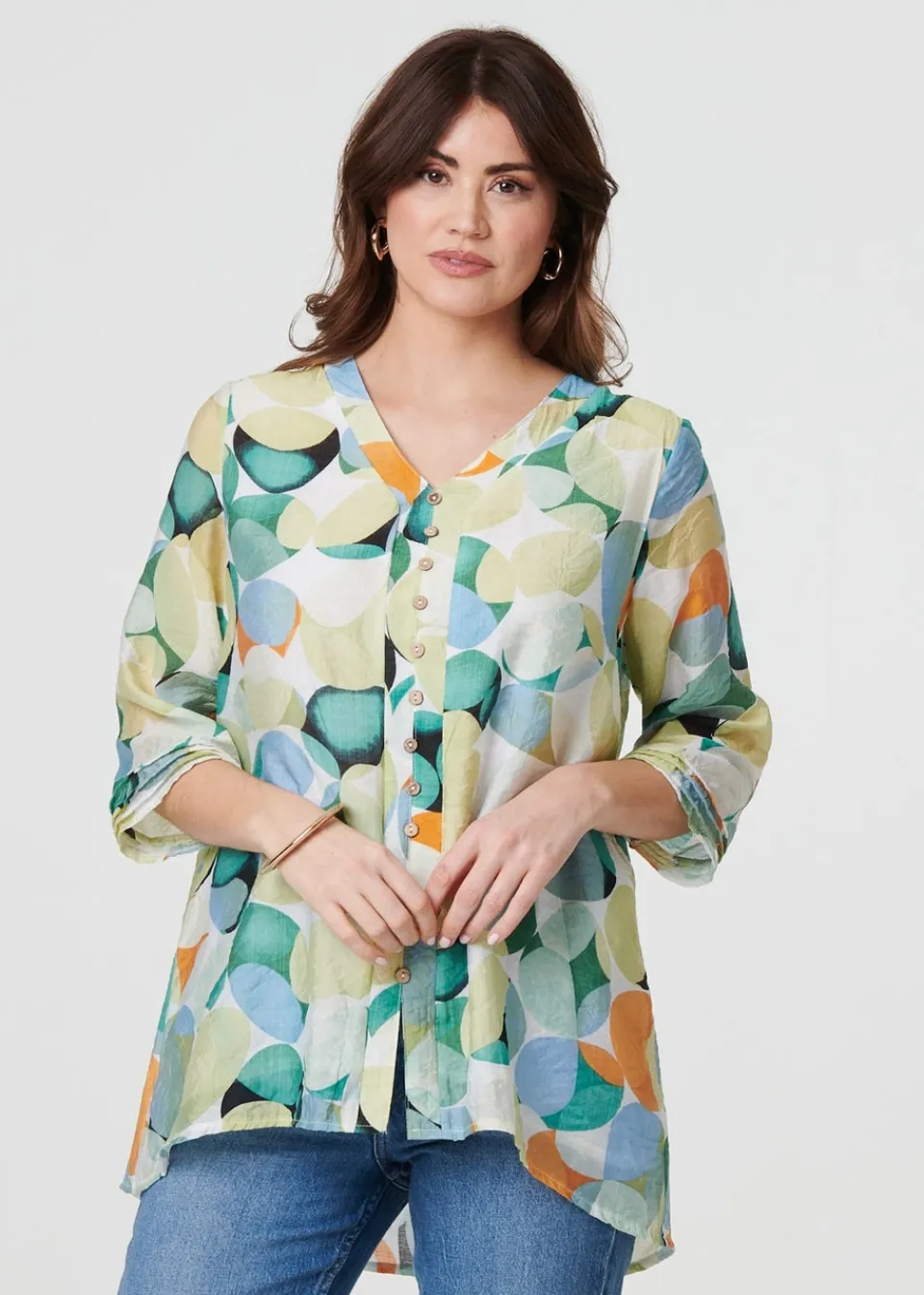 Tops>Izabel London Green Printed Curved Hem 3/4 Sleeve Blouse
