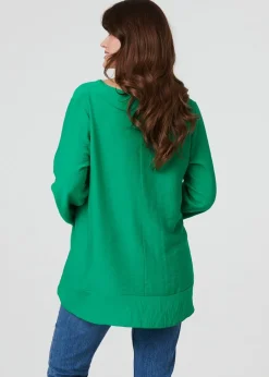 Tops>Izabel London Green Ruffle Curved Hem Long Sleeve Blouse
