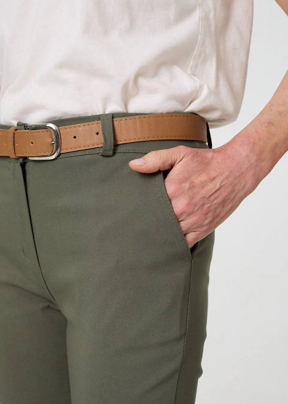 Trousers>Izabel London Khaki Belt Detail Slim Fit Cropped Trousers