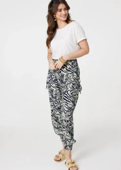 Trousers><noscript><img width=