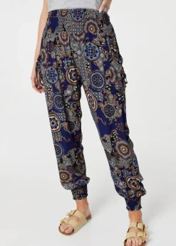 Trousers><noscript><img width=