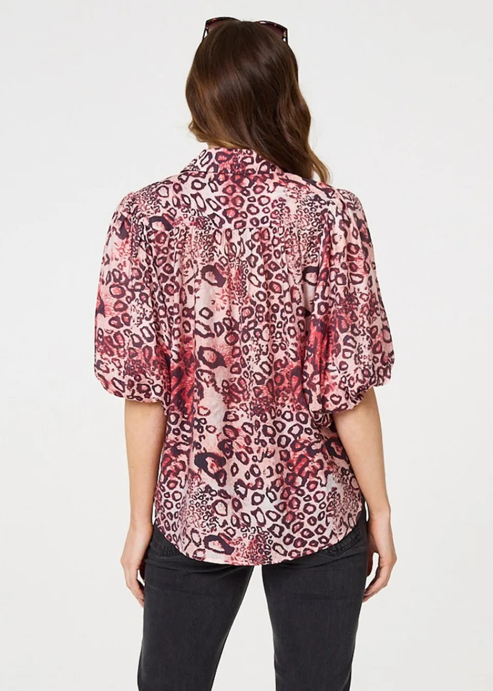 Tops>Izabel London Red Animal Print Puff Sleeve Shirt